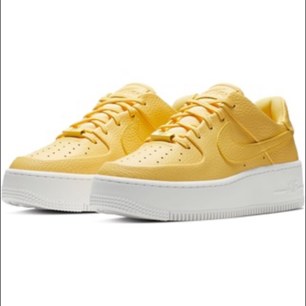 Nike Air Force 1 Sage Low